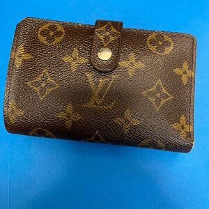 Authentic Louis Vuitton Monogram Compact Wallet